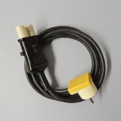 Síťový přívodní kabel 230V/10A Tesla 5882-21 s vypínačem - NOS