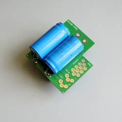 RE-CAP modul elektrolytických kondenzátorů pro stabilizaci v Telefunken zesilovači