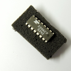 XR2206CP integrovaný obvod  - original