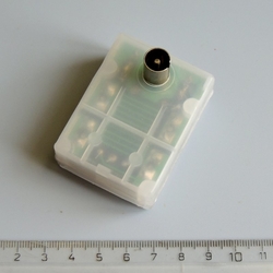 Symetrizační člen a anténní slučovač VHF/UHF antén - NOS