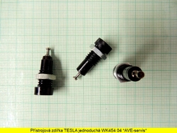 Přístrojová zdířka černá TESLA WK 454 04 jednoduchá
