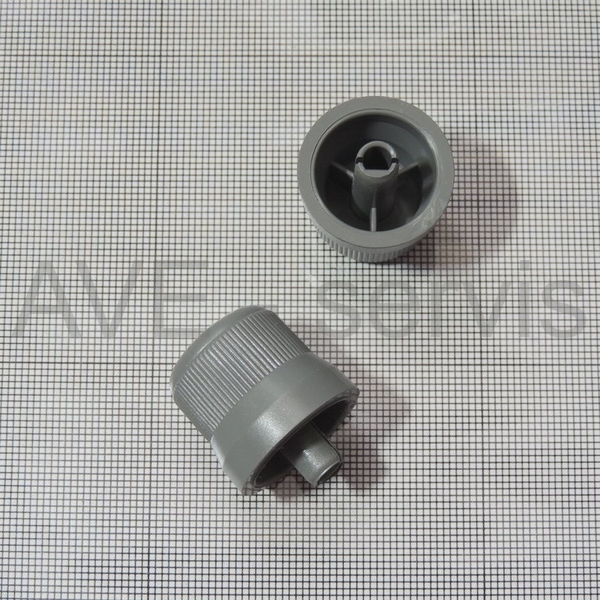 Knoflík přístrojový šedý plast na 4mm